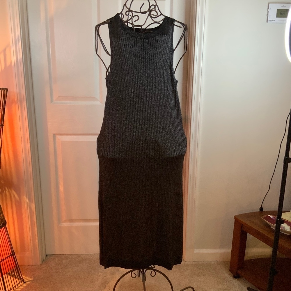 BANANA REPUBLIC METALLIC BLACK FITTED DRESS SIZE L